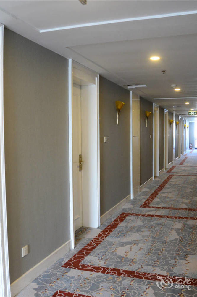 Yijing Holiday Hotel Yimeng Road Linyi  Exterior foto